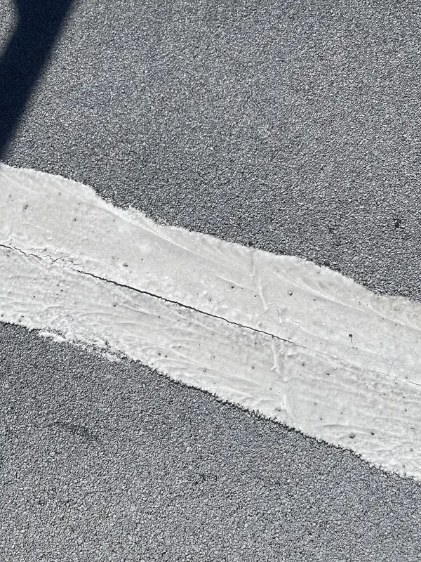 Seam sealed and reinforced - the detail that decides a flat roof